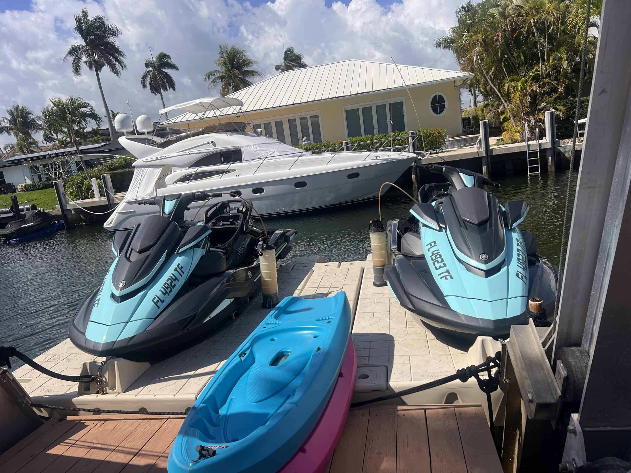 On-yacht watercraft service