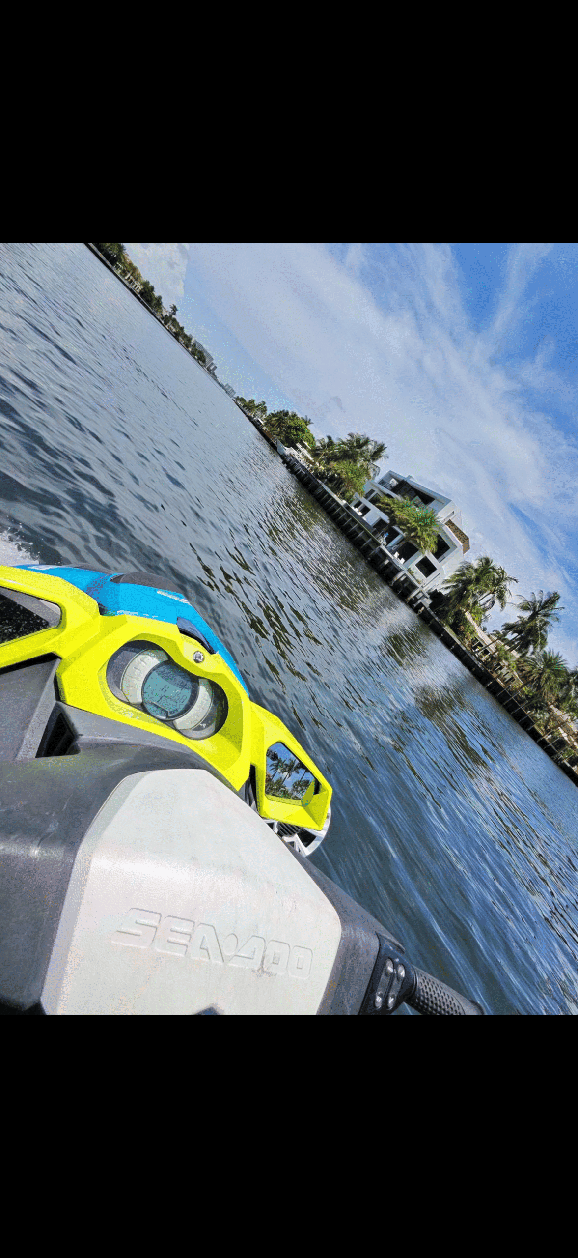 Intracoastal dockside PWC service